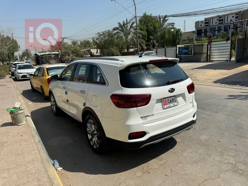 كيا سورينتو